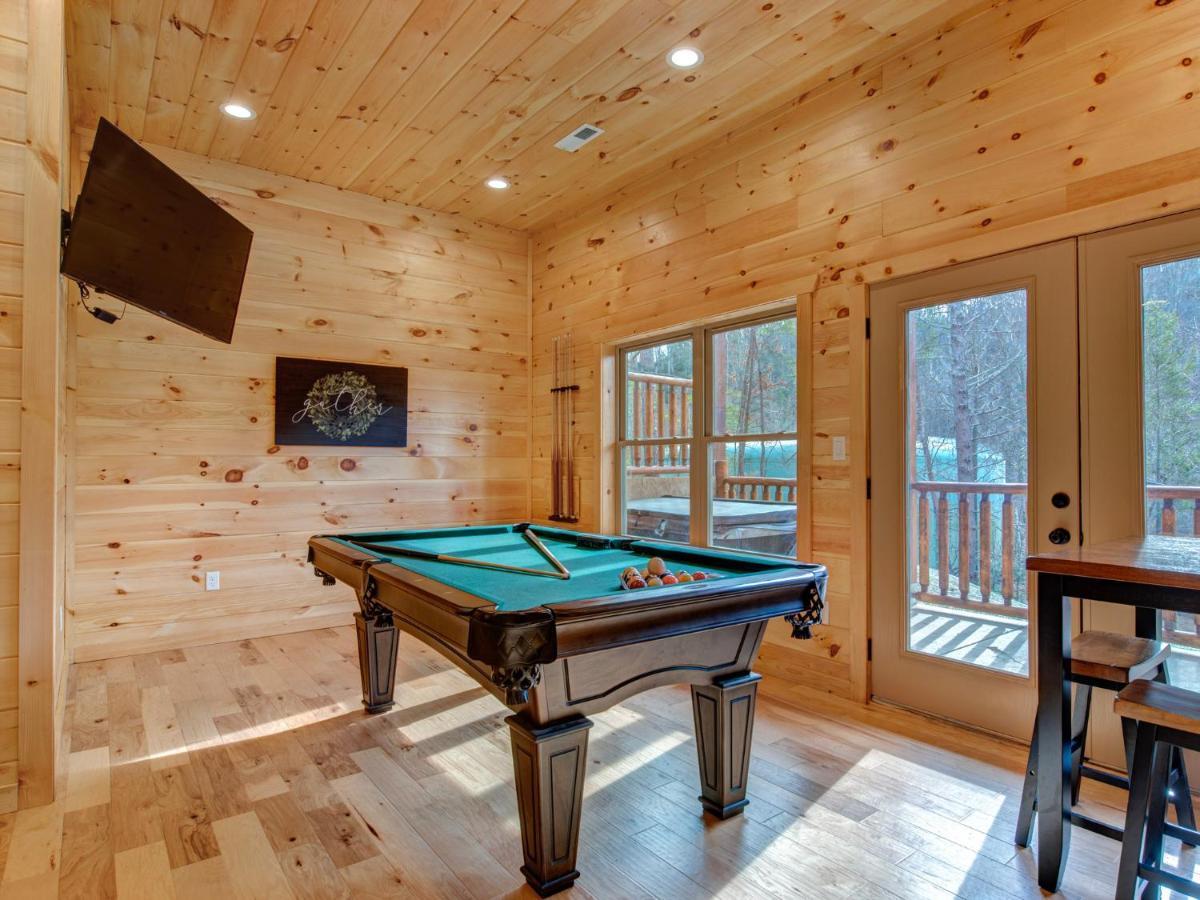 Gatlinburg Escape Villa ภายนอก รูปภาพ