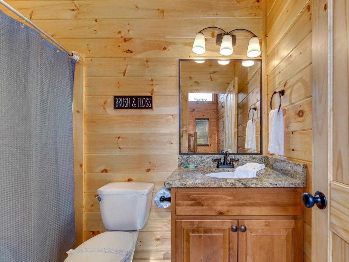 Gatlinburg Escape Villa ภายนอก รูปภาพ