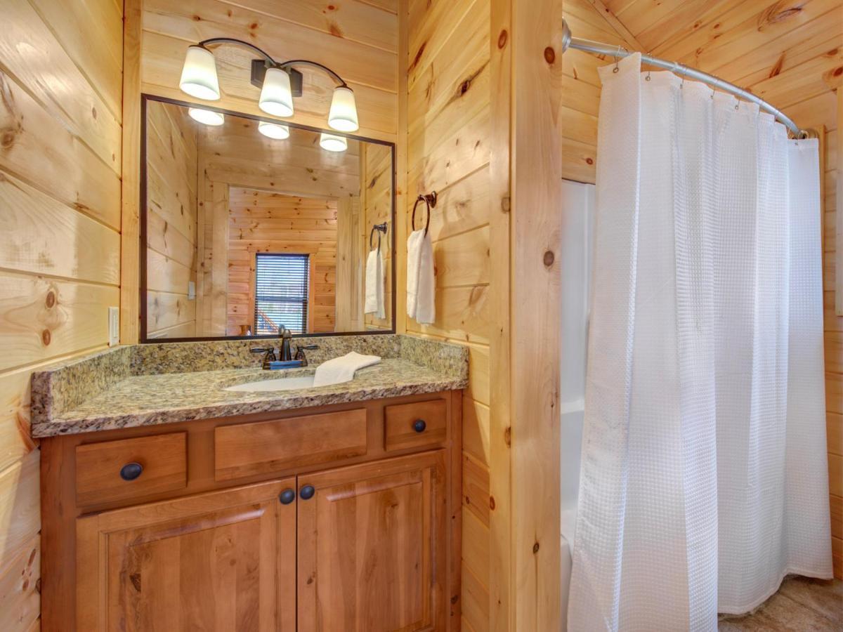 Gatlinburg Escape Villa ภายนอก รูปภาพ